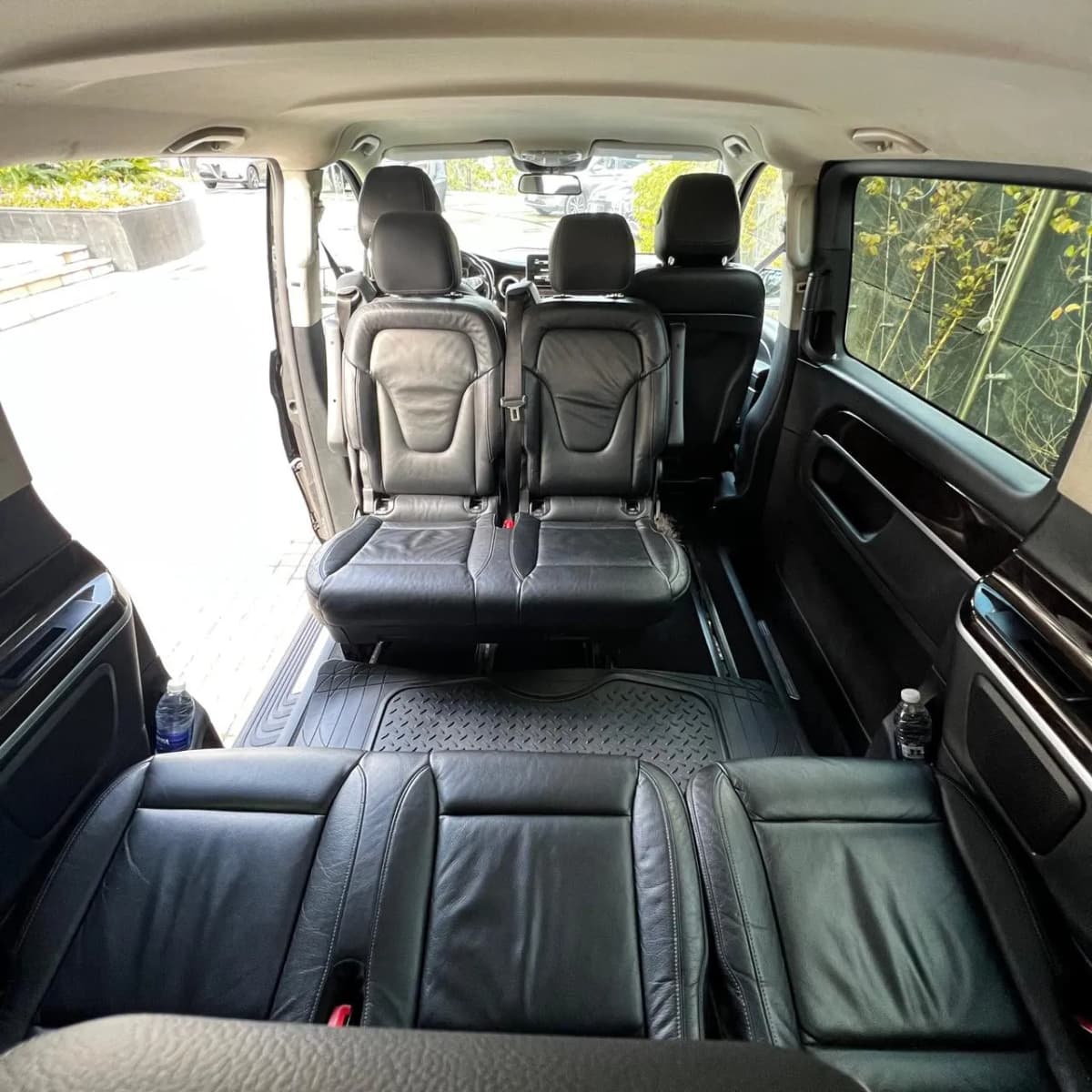 مرسيدس فيانو / في كلاس gallery image 7